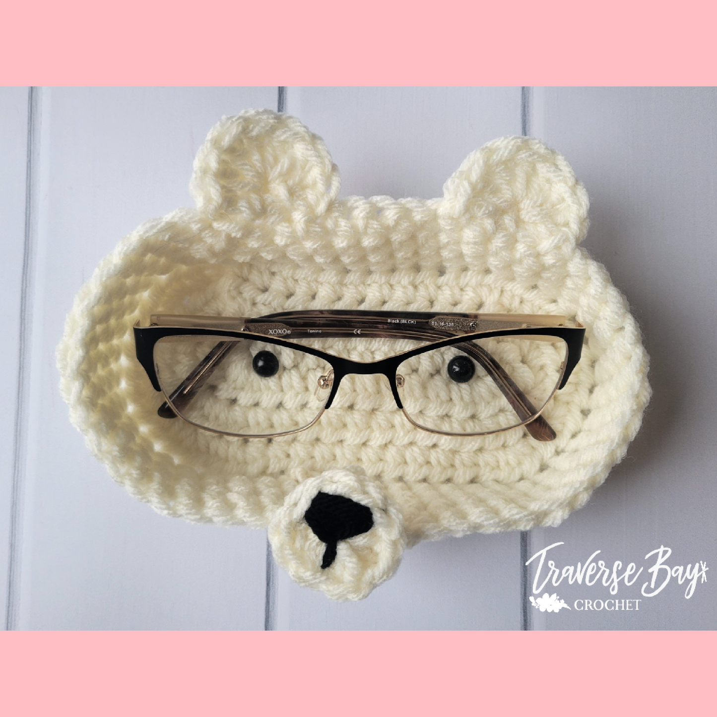 Crochet Polar Bear Glasses Holder Pattern