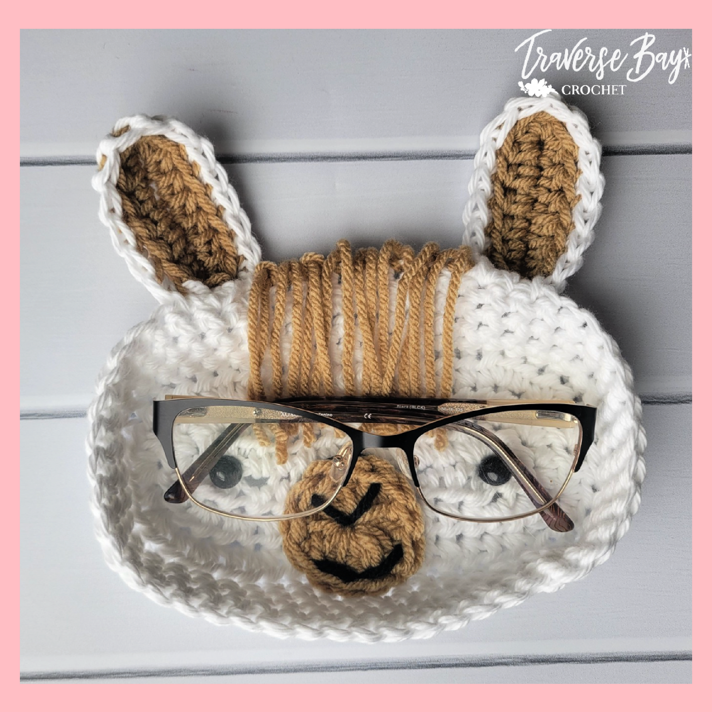 Crochet Llama Glasses Holder Pattern
