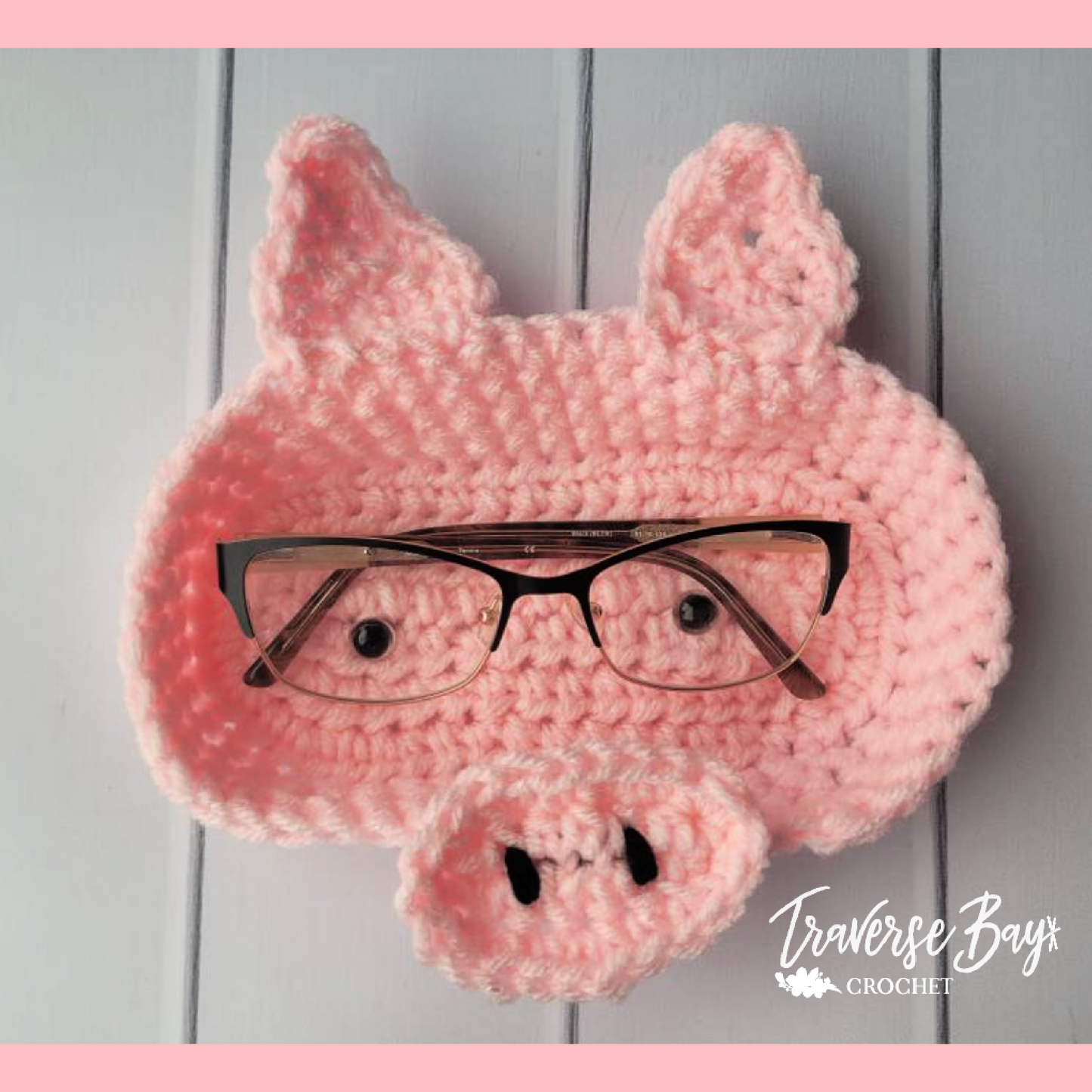 Crochet Pig Glasses Holder Pattern