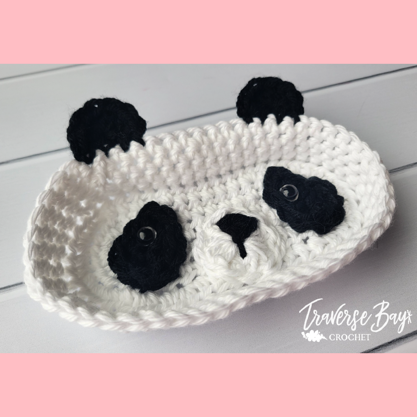 Crochet Panda Glasses Holder Pattern