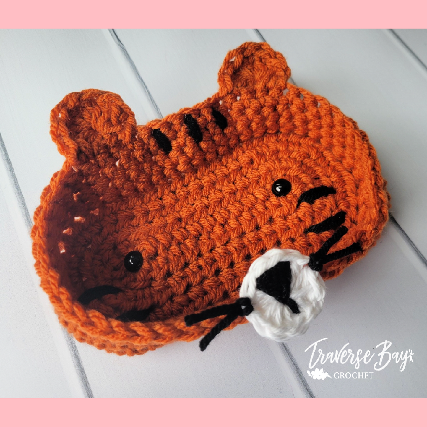 Crochet Tiger Glasses Holder Pattern
