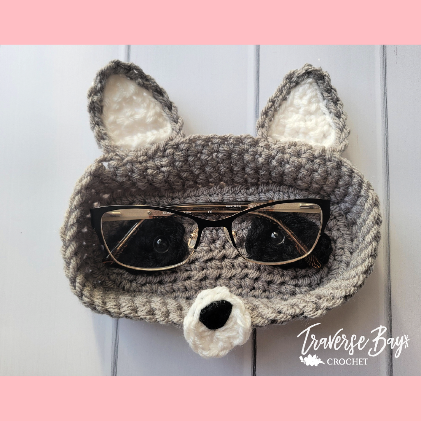 Crochet Raccoon Glasses Holder Pattern