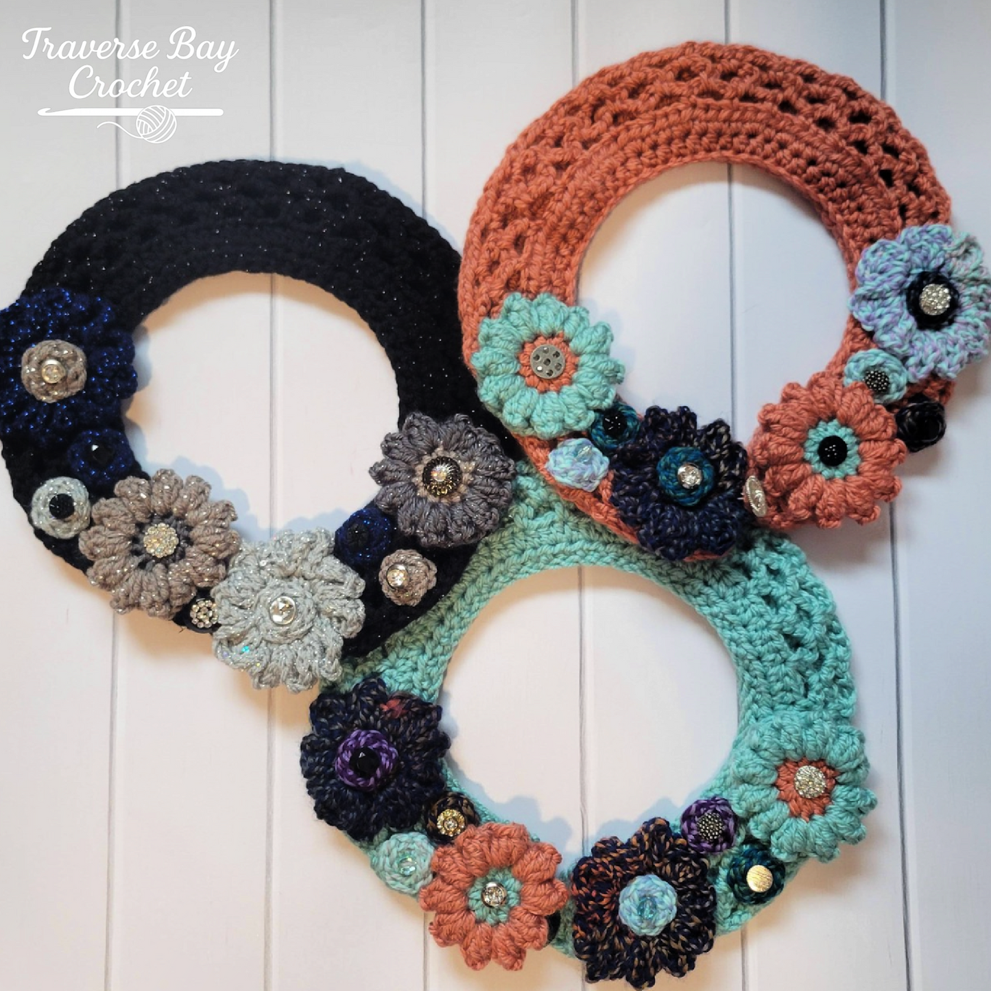 Crochet Embellished Neck Warmer Flower Necklace Pattern