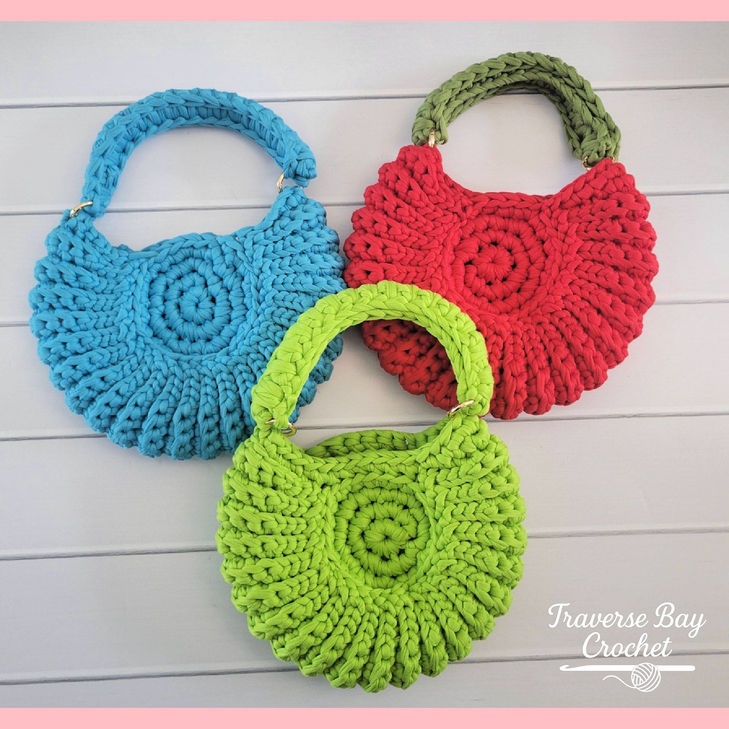 Crochet Round T Shirt Shell Bag Purse Pattern