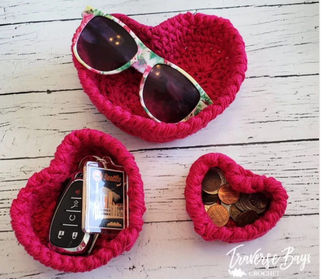 Crochet Heart Nesting Baskets Pattern