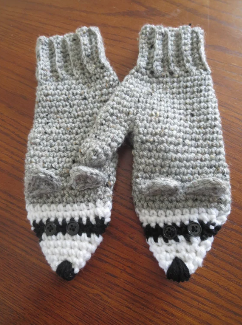 Crochet Adult Raccoon Mitten Pattern