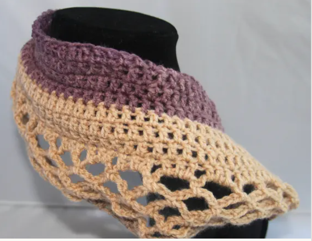 Crochet Lace Cowl Pattern